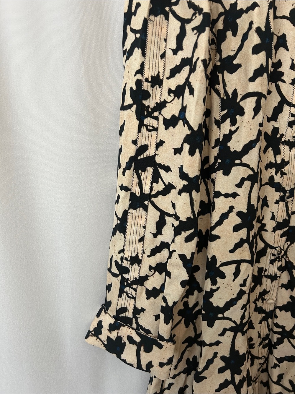 Ulla Johnson Cream Abstract Floral Print Long Sleeve Short Dress **Size 12**🌺🌺 - Picture 6 of 7